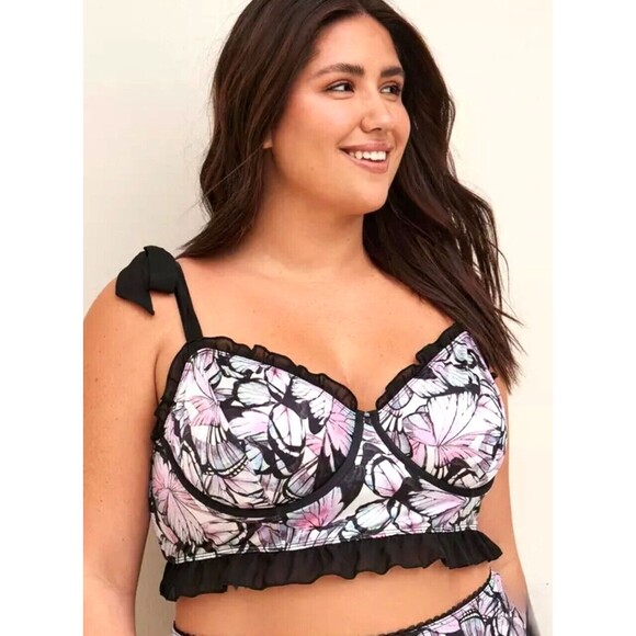 TORRID Satin Ruffle Underwire Bra Butterfly Windows Black Plus Size 6 6x 30 D DD - Picture 3 of 13